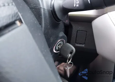 2013 Toyota Rav4 Xle from USA, damaged, VIN 2T3RFREV6DW052202